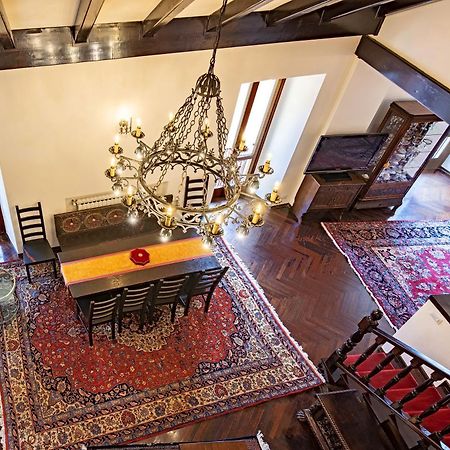 Elegant Historic Large House On Lake Como Appartement Gravedona Buitenkant foto