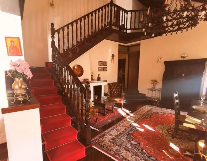 Elegant Historic Large House On Lake Como Appartement Gravedona Buitenkant foto