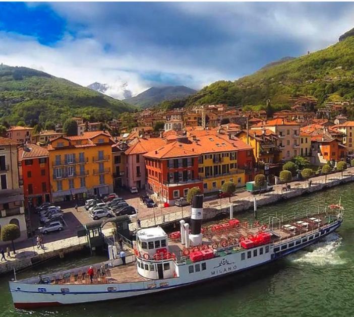 Elegant Historic Large House On Lake Como Appartement Gravedona Buitenkant foto